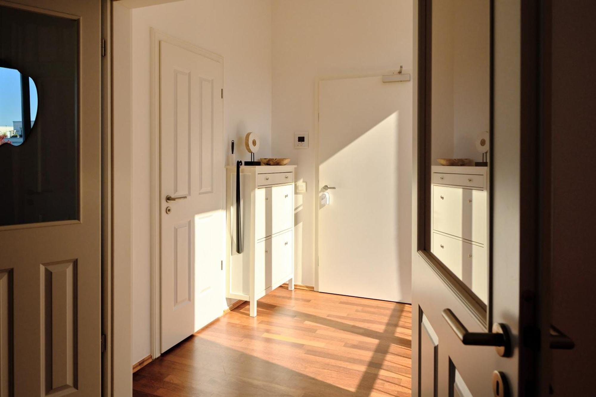 Historisches Deluxe Apartment Im Marianum ノイス エクステリア 写真