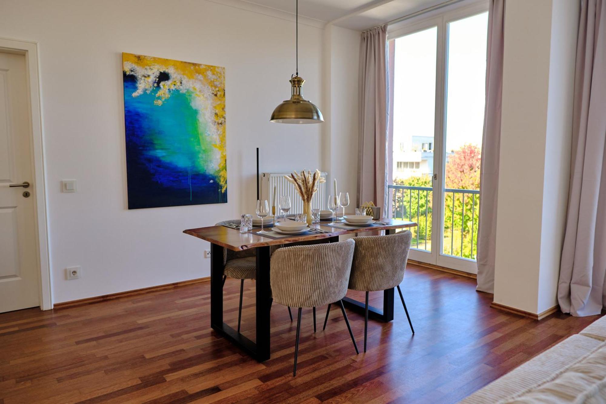 Historisches Deluxe Apartment Im Marianum ノイス エクステリア 写真